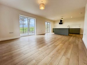 Photo 23- click for photo gallery